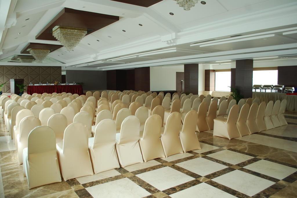 Beverly Hotel Chennai Esterno foto